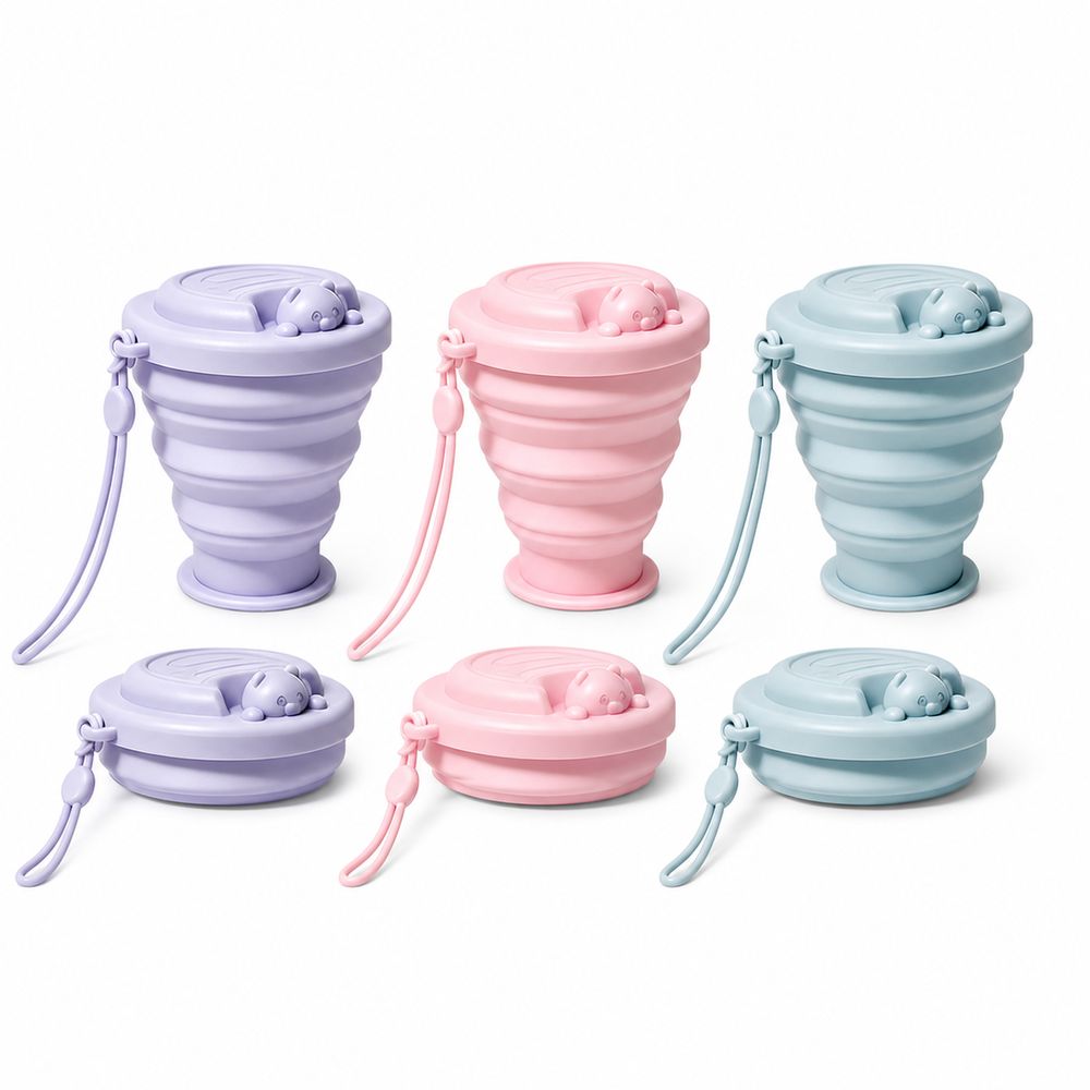Collapsible Water Bottle - シリコン製折りたたみ式ウォーターカップ、携帯用漫画風クマの蓋付き折りたたみ式ウォーターボトル、漏れ防止、リストストラップ付き携帯用ドリンクカップ