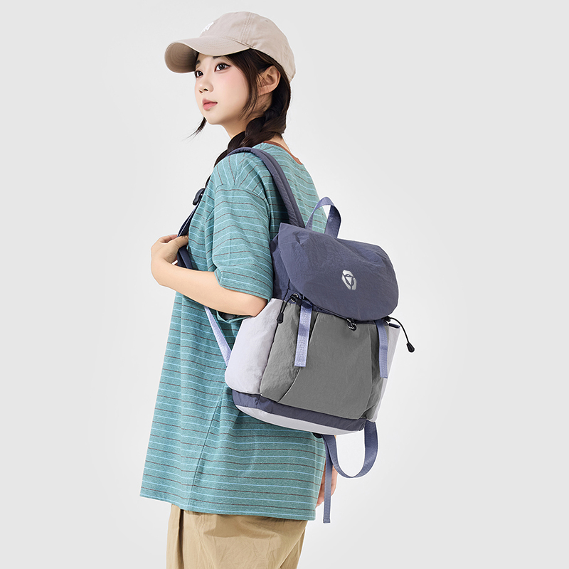 Japanese Outdoor Camping Brand - 和風旅行超軽量バックパック、ニッチ韓国風アウトドアキャンプバックパック、女性向けニッチブランドバックパック