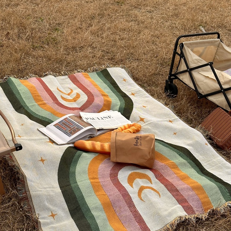 極厚の柔らかいレインボーストライプブランケット ビーチピクニ - Outdoor Camping Ideas For Adults のレビューと価格